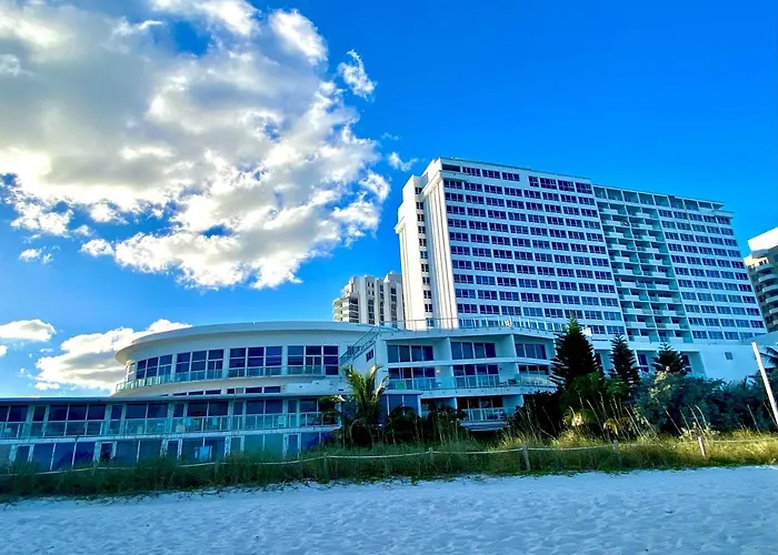 Castle Beach Resort Condo Penthouse Or 1Br Direct Ocean View -Just Remodeled-